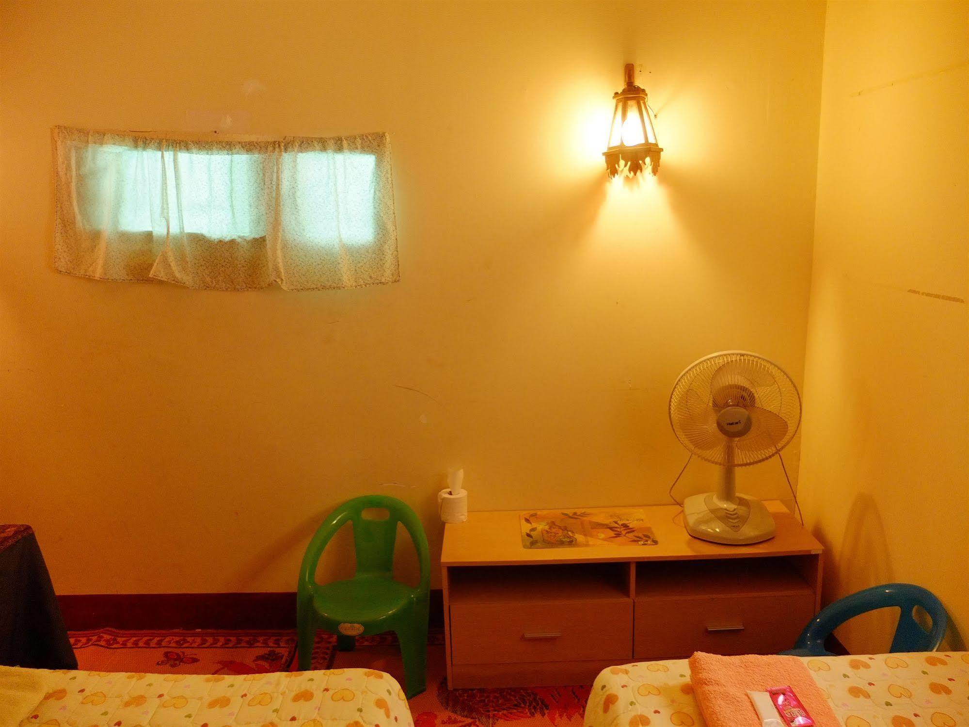 Boonmee Guest House Csiangmaj Kültér fotó