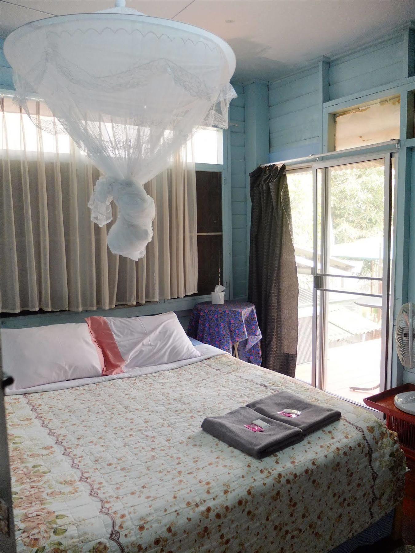 Boonmee Guest House Csiangmaj Kültér fotó